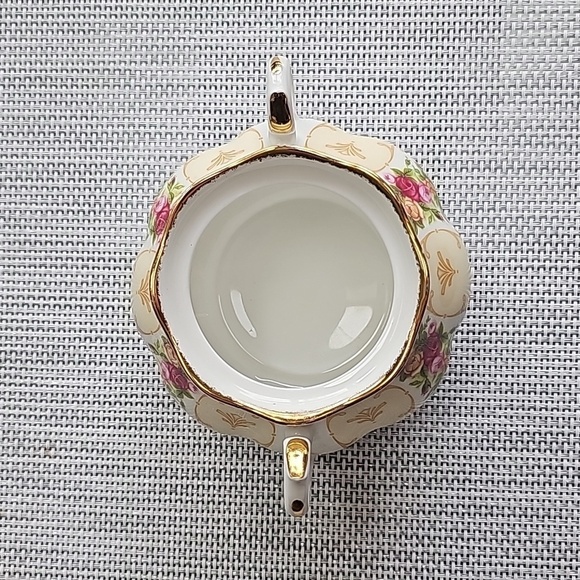 Royal Albert Old Country Roses Tea Sugar Caddy - Missing Lid - Picture 2 of 7